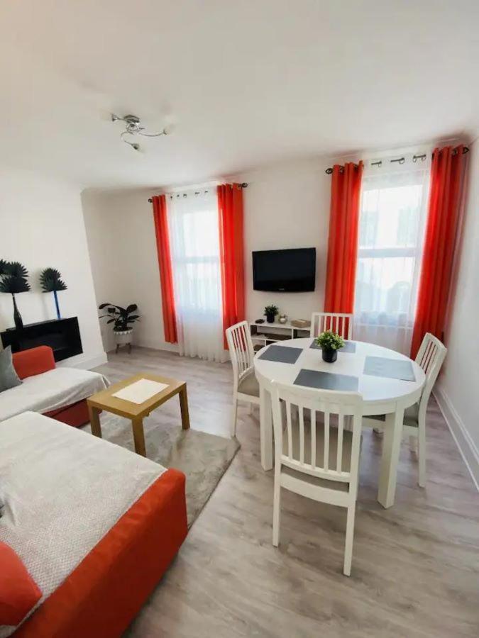 Castle View 2 Bedroom Apartment In Town Centre Χέιστινγκς Εξωτερικό φωτογραφία